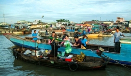Chợ duy nhất ở Việt Nam tên gọi là bộ phận trên cơ thể, hình thức bán hàng đặc sắc không kém