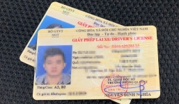 Chủ phương tiện chưa đổi giấy phép lái xe giấy sang thẻ PET có bị phạt không?