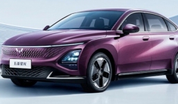 Mẫu xe thiết kế đẹp tựa Camry, giá lại rẻ hơn Kia Morning: Liệu khách hàng có nên mua?