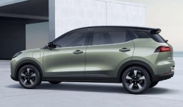 Phiên bản cập nhật của 'đàn anh' Wuling HongGuang Mini EV, giá lại cực yêu thương