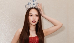 Hoa hậu Mai Phương ứng xử cực khéo khi được khen là hoàn hảo nhất nhưng vẫn bị khui lại scandal nhún nhảy làm mất hình tượng