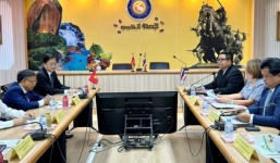 Đoàn công tác tỉnh Đắk Lắk làm việc với Tỉnh trưởng Chanthaburi - 'thủ phủ sầu riêng' Thái Lan