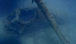 Tìm thấy xác máy bay chiến đấu bị mất tích trong thế chiến 2 sau 80 năm nhưng hài cốt phi công lại biến mất bí ẩn