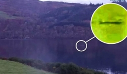 Thợ săn quái vật hồ Loch Ness sốc khi nhìn thấy sinh vật bí ẩn dài 3 mét được phát hiện trong hồ