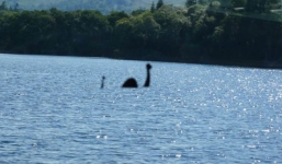 Công bố 9 trường hợp nhìn thấy quái vật hồ Loch Ness trong năm 2023, còn có cả ảnh chi tiết rõ rệt nhất từ trước tới nay