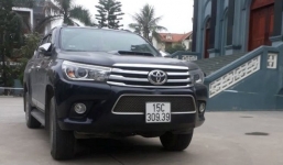 Nữ tài xế xe bán tải lùi xe cán chết bé trai 22 tháng tuổi tại sân nhà thờ