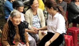 Lê Hoàng Diệp Thảo xuất hiện với hình ảnh gần gũi sau thời gian phiên tòa ly hôn tạm ngừng