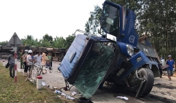 Tai nạn liên hoàn trên đường tránh Nam Hải Vân khiến giao thông tê liệt