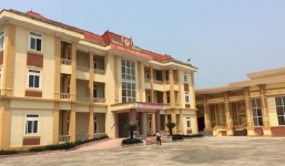 Thông tin mới nhất vụ bí thư xã bị tố chốt phòng, 'làm việc' với nữ cấp dưới trong đêm