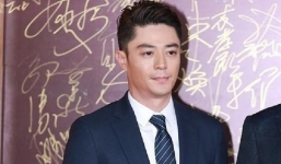 Hoắc Kiến Hoa bị tố có quan hệ với nữ diễn viên quần chúng rồi đưa tiền để bịt miệng?