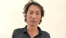 Nghi phạm sát hại người rồi ngủ bên thi thể nạn nhân bị bắt giữ