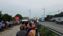 Lời khai bất ngờ của thanh niên sát hại bạn gái giữa đường ở TP HCM