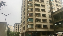 Bảo vệ chung cư ở Hà Nội bị tố 'sàm sỡ' hai bé gái trong thang máy