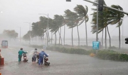 Bão Podul có cấu trúc phức tạp, đổ bộ đất liền sáng sớm ngày 30/8