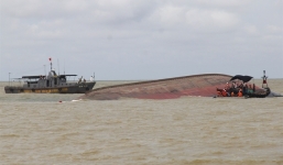 Xác định danh tính 12 người trong vụ chìm tàu ở Hà Tĩnh