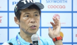 HLV Thái Lan đổ lỗi cho mặt sân sau khi thua U22 Indonesia