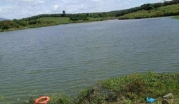 Rủ nhau đến hồ nước chơi, hai học sinh lớp 7 bị đuối nước thương tâm