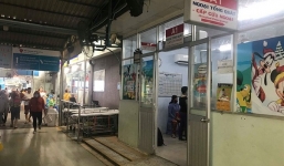 Bị đối tượng ngáo đá tấn công, 3 trẻ nghi bị phơi nhiễm HIV