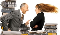 Quy định mới: Người lao động được quyền nghỉ việc không cần thông báo nếu bị sếp mắng