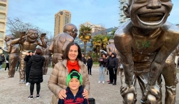 Không phải bố mẹ ruột, đây mới là người con trai Ngô Kiến Huy vui mừng khi gặp lại