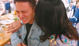 Biểu cảm lạ của Phan Mạnh Quỳnh khi được Mỹ Tâm hôn