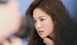 Song Hye Kyo lần đầu tái xuất với hình ảnh lạ sau tin đồnt hôn tái hôn với đại gia