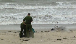 Hoảng hồn khi phát hiện 2 bộ phận thi thể người khi đang đánh cá