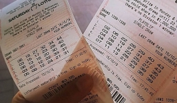 Bất ngờ trúng xổ số hơn 20 tỷ đồng vì tin lời nhà ngoại cảm