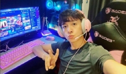 Khoe ảnh không gian riêng tư tại nhà, Ngô Kiến Huy bị fan 'bóc mẽ' chi tiết lạ