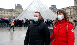Đã có 4 người tử vong, 130 người nhiễm virus corona ở Pháp