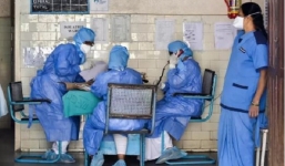 Ráo riết truy tìm 5 người trốn viện về vì chờ kết quả xét nghiệm Covid-19 quá lâu