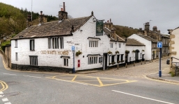 Chủ trọ gặp ác mộng sau khi chứng kiến cảnh tượng kinh hoàng trong ngôi nhà cho thuê