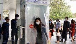 TP HCM khuyến cáo ngưng sử dụng buồng khử khuẩn toàn thân
