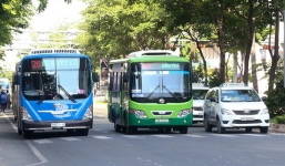 TP HCM tiếp tục ngưng taxi, xe khách, xe buýt tới 22/4