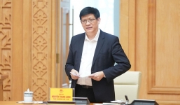 Thứ trưởng Bộ Y tế chỉ đạo nghiên cứu sâu các ca mắc Covid-19 trở lại
