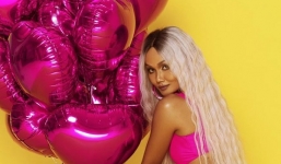 H’Hen Niê 'chơi lớn' khi tung bộ ảnh gợi cảm mừng sinh nhật 28 tuổi