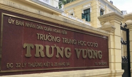 Điều tra người phụ nữ giả danh xe ôm công nghệ lừa đón học sinh trước cổng trường