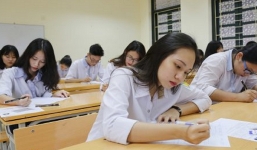 Thí sinh ở Hà Nội bất ngờ nhận thông báo đổi địa điểm thi vào lớp 10 lúc nửa đêm