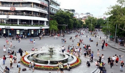 Hà Nội dừng toàn bộ các hoạt động đông người từ tối 29/7