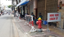 4 căn nhà ở TP HCM bị phong tỏa vì ca nhiễm Covid-19