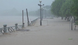 Áp thấp nhiệt đới mạnh thành bão, có thể đổ bộ Nam Định - Thanh Hóa vào chiều 2/8