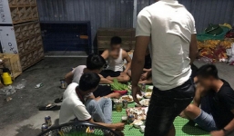 Phạt nhóm thanh niên ở Đà Nẵng 42,5 triệu đồng vì tụ tập ăn uống trong mùa dịch Covid-19 