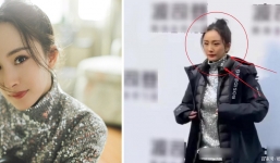 Dương Mịch lộ ảnh bị chụp lén không qua chỉnh sửa: Giật mình với nhan sắc thật