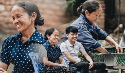 'Con làm mẹ chịu', bà Tân Vlog bị tuột mất thời kỳ hoàng kim sau hơn 1 năm xuất hiện