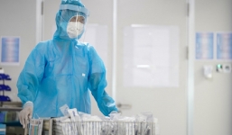 Nam tiếp viên hãng hàng không Vietnam Airlines mắc Covid-19 hối hận đã khiến xã hội căng thẳng