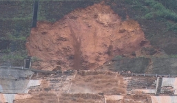 Vỡ đường ống cấp nước vào thủy điện A Lưới ở Thừa Thiên Huế