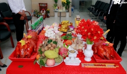 Gia chủ sinh năm Đinh Sửu 1997 nên khai trương ngày nào là đẹp nhất?