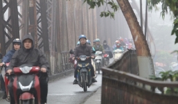 Dự báo thời tiết: Không khí lạnh gây mưa rét, Hà Nội nồm ẩm kéo dài