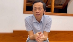 Hoài Linh tâm sự về chuyện đi phẫu thuật thẩm mỹ vì thấy nhan sắc 'xuống dốc' nhưng rồi bỏ vì lý do này