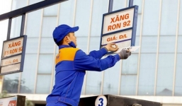 Tin tức giá xăng dầu hôm nay ngày 22/3: Tiếp tục lao dốc mạnh